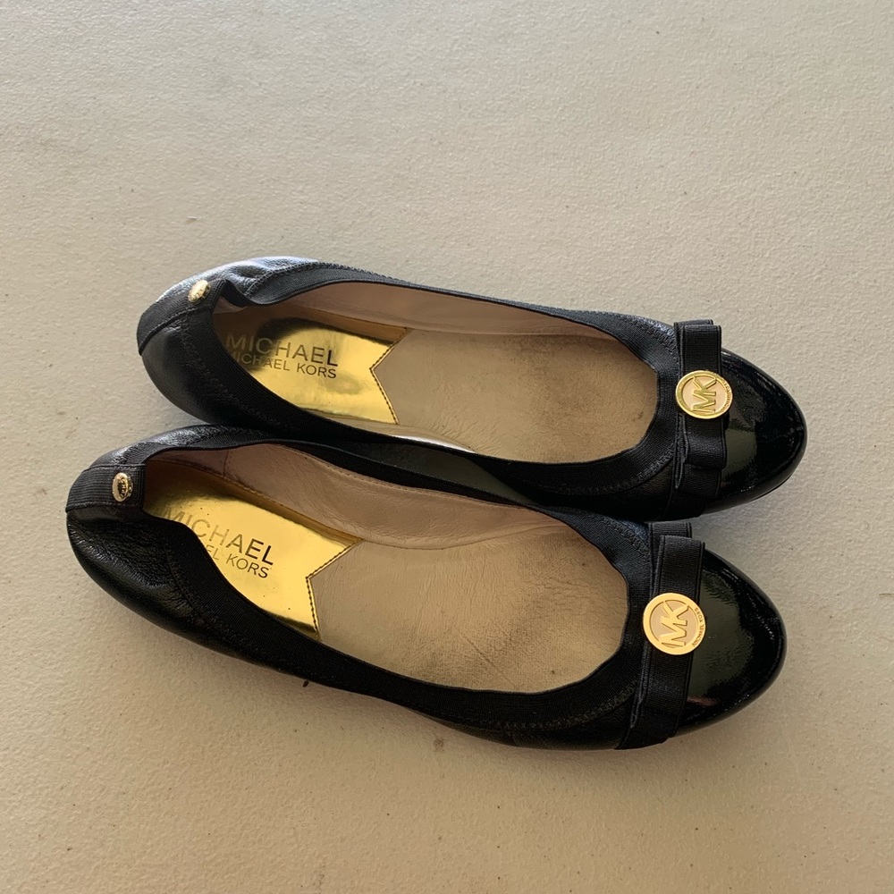 Michael Kors Black Gold Logo Ballet Flats
